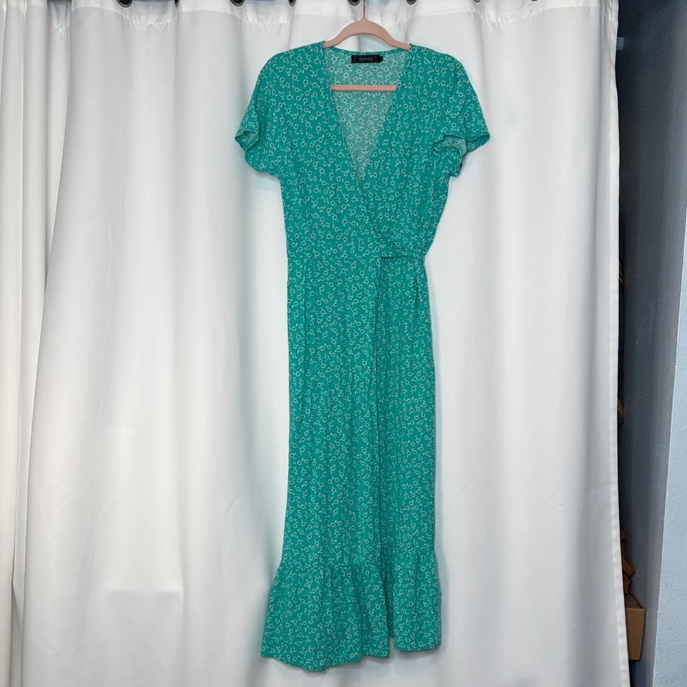 Zesica | Rayon Floral Wrap Maxi Dress in Green Size L Large - Picture 2 of 12